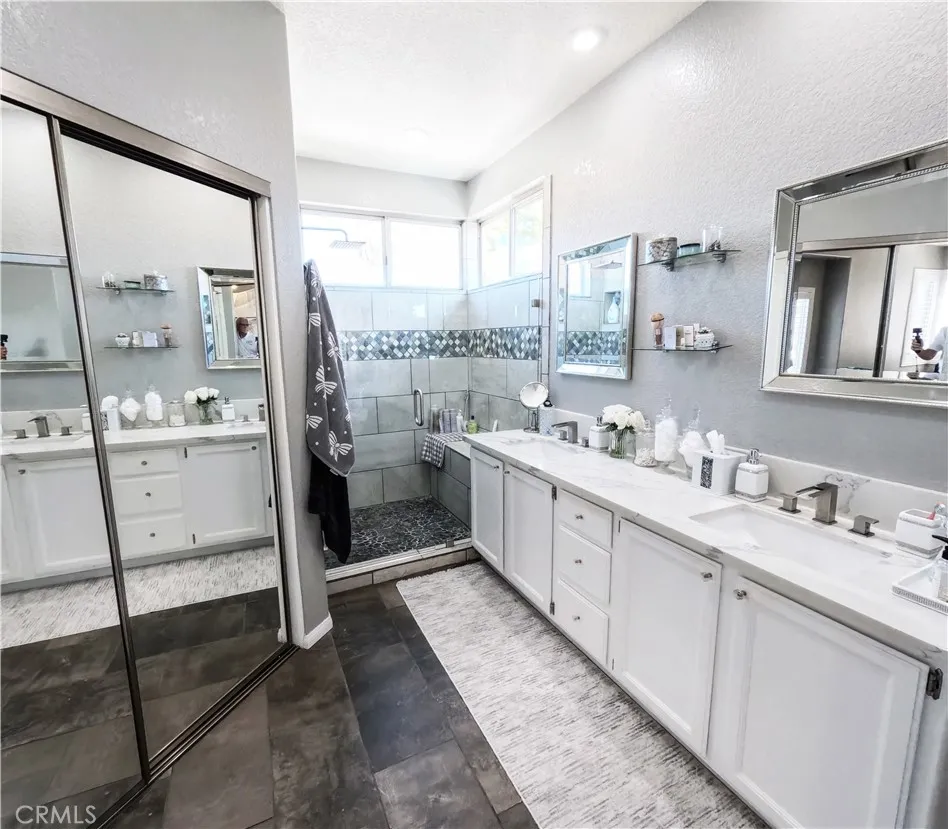 31106 El Torito Court Temecula, CA 92592