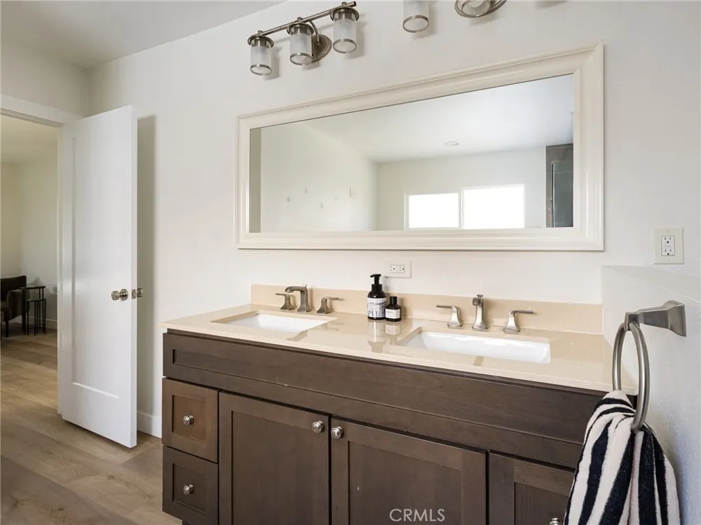 460 Mount Carmel Drive Glendale, CA 91206
