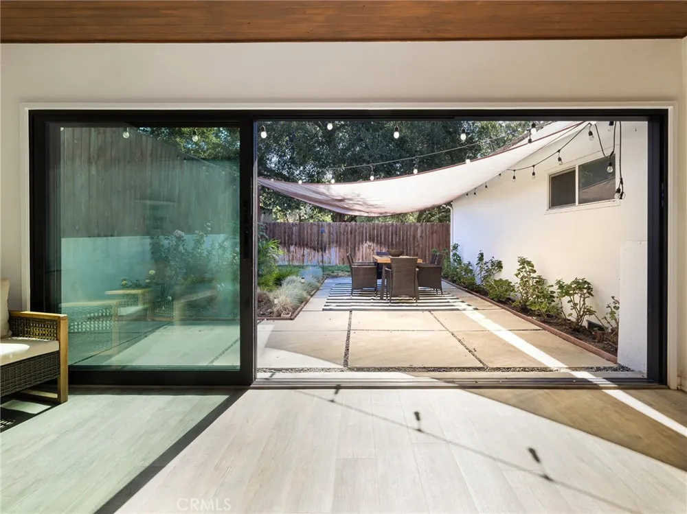 460 Mount Carmel Drive Glendale, CA 91206
