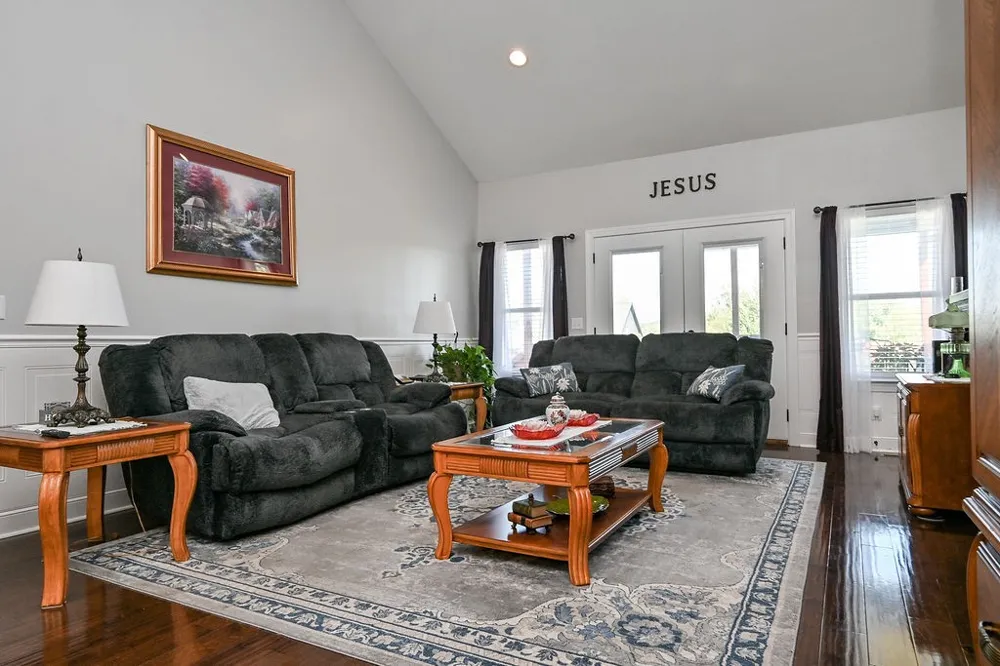 4878 Grove Park Dr NE Cleveland, TN 37312
