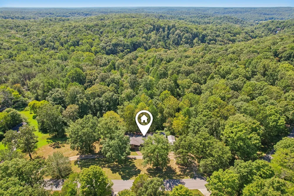 1071 Simms Heights Rd Kingston Springs, TN 37082