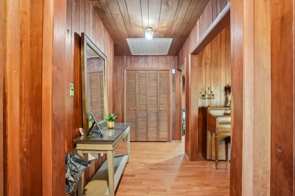1071 Simms Heights Rd Kingston Springs, TN 37082