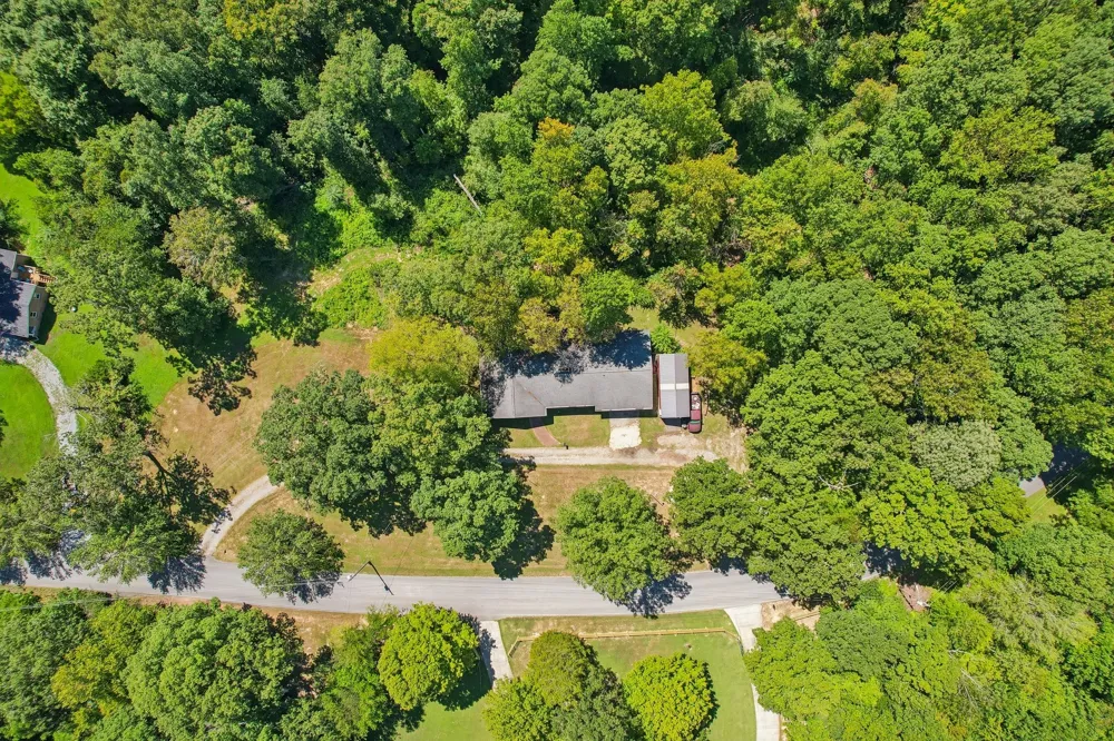 1071 Simms Heights Rd Kingston Springs, TN 37082