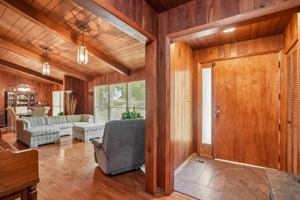 1071 Simms Heights Rd Kingston Springs, TN 37082