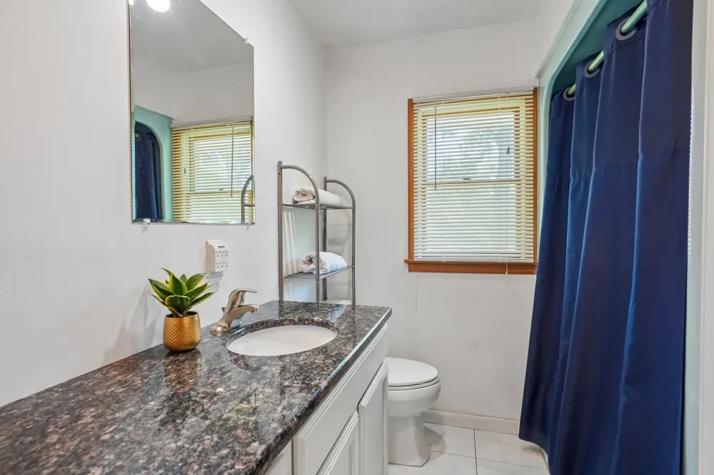 1071 Simms Heights Rd Kingston Springs, TN 37082