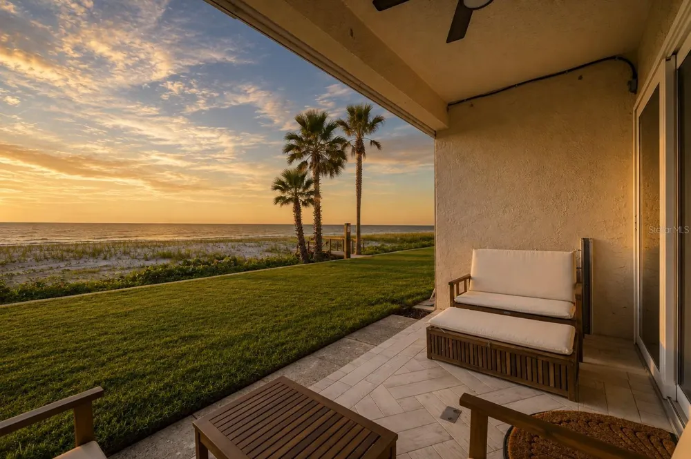 2900 GULF BOULEVARD #108 Belleair Beach, FL 33786