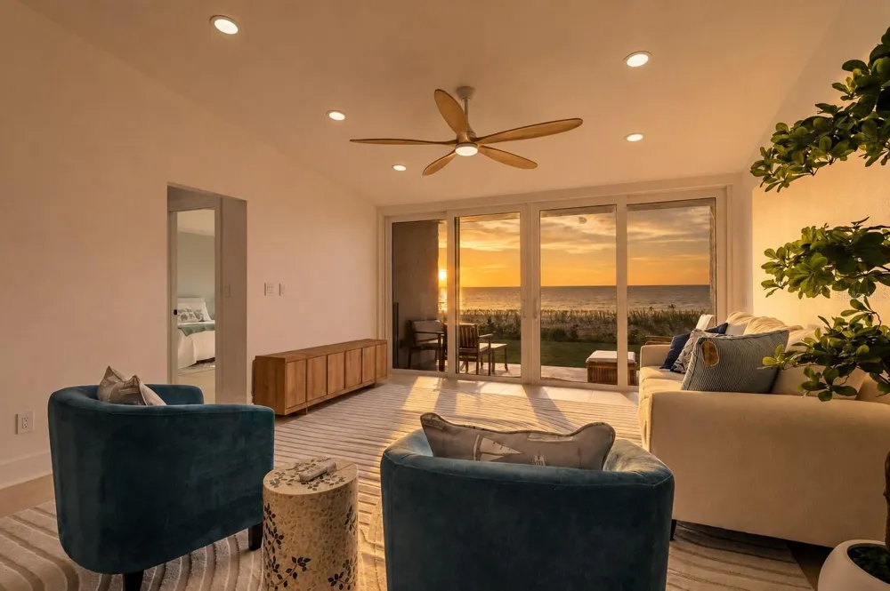 2900 GULF BOULEVARD #108 Belleair Beach, FL 33786