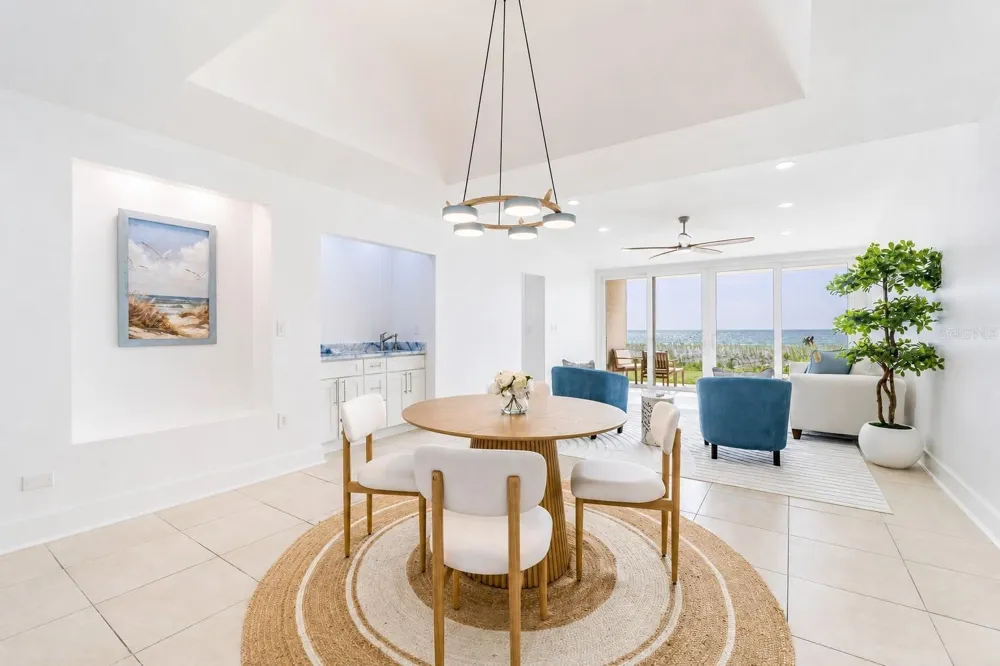 2900 GULF BOULEVARD #108 Belleair Beach, FL 33786