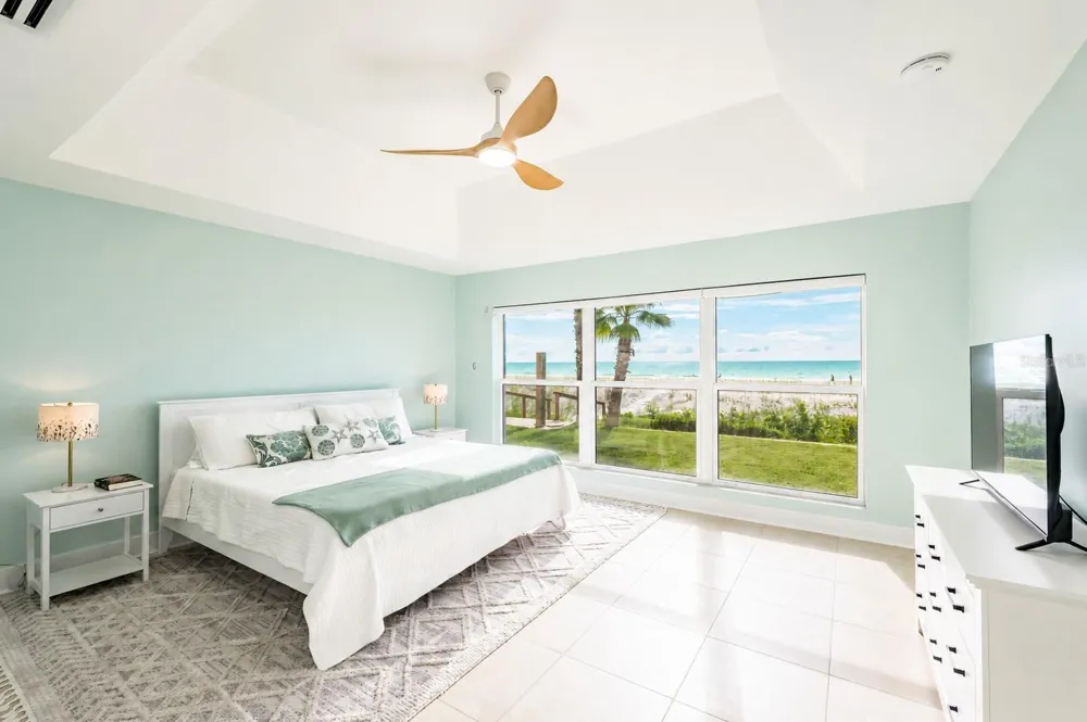 2900 GULF BOULEVARD #108 Belleair Beach, FL 33786