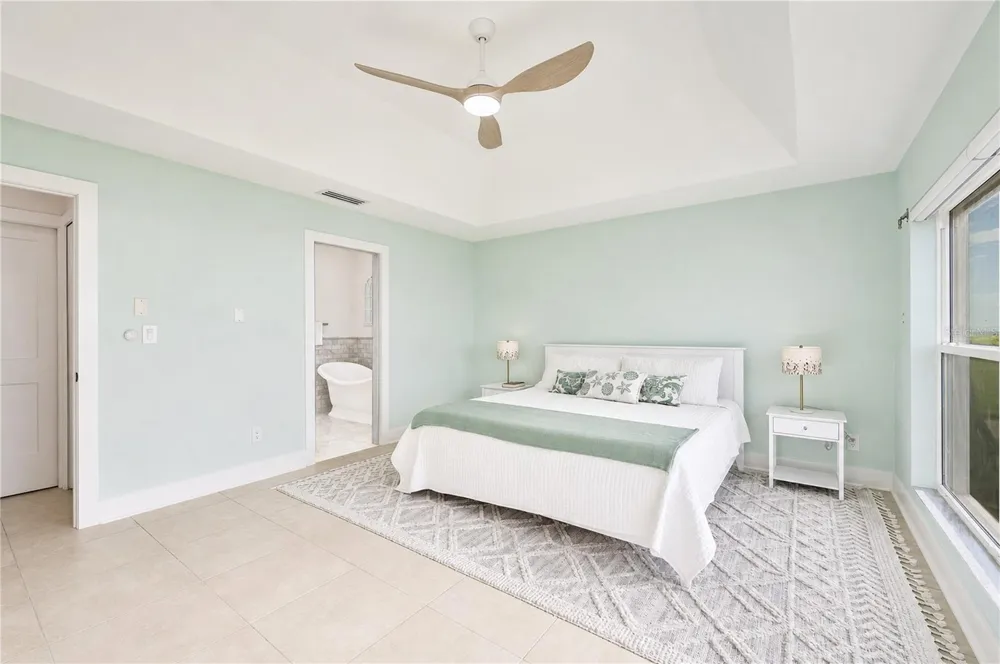 2900 GULF BOULEVARD #108 Belleair Beach, FL 33786