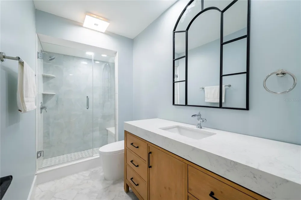 2900 GULF BOULEVARD #108 Belleair Beach, FL 33786