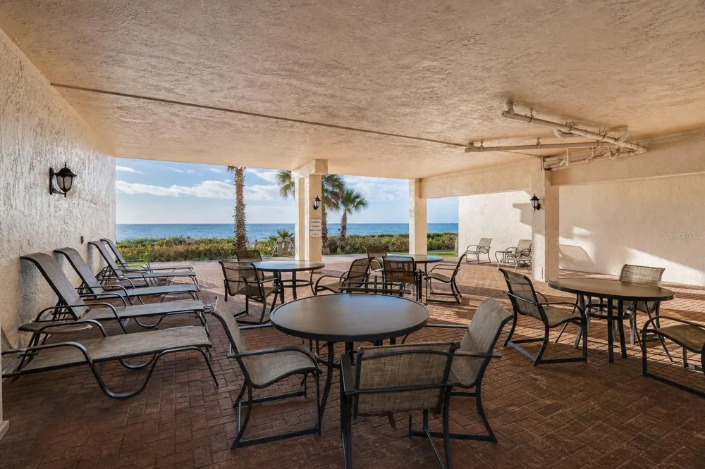 2900 GULF BOULEVARD #108 Belleair Beach, FL 33786