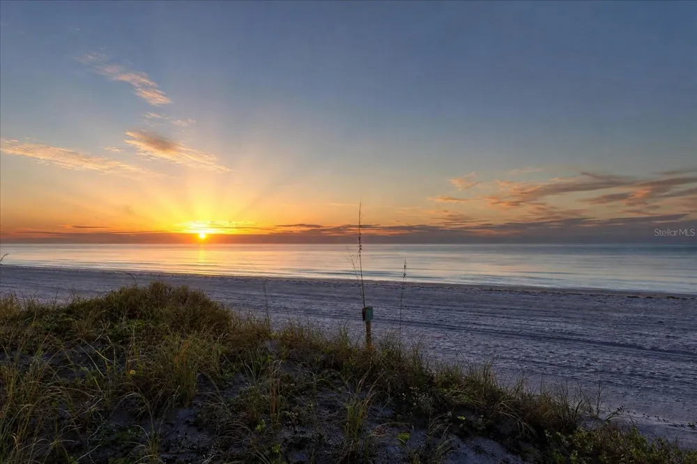 2900 GULF BOULEVARD #108 Belleair Beach, FL 33786