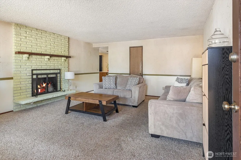 31428 31st Avenue SW Federal Way, WA 98023