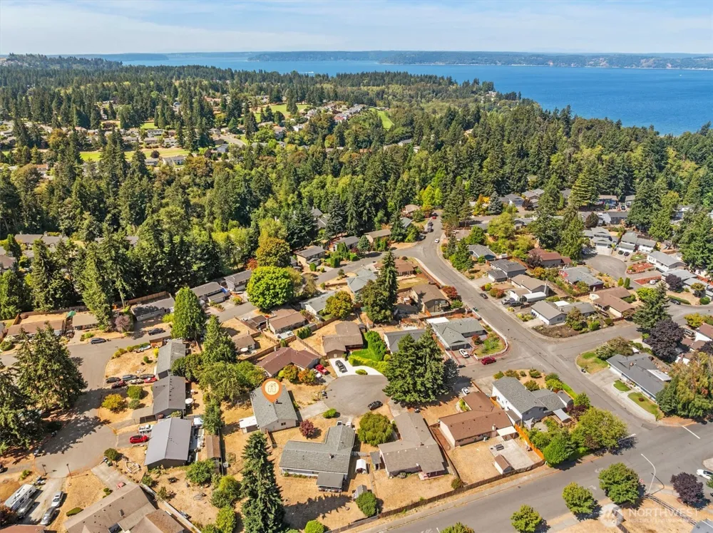 31428 31st Avenue SW Federal Way, WA 98023
