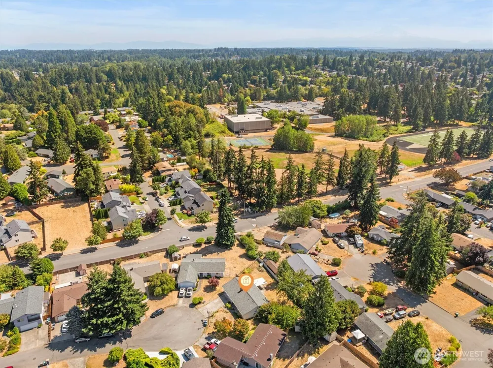 31428 31st Avenue SW Federal Way, WA 98023