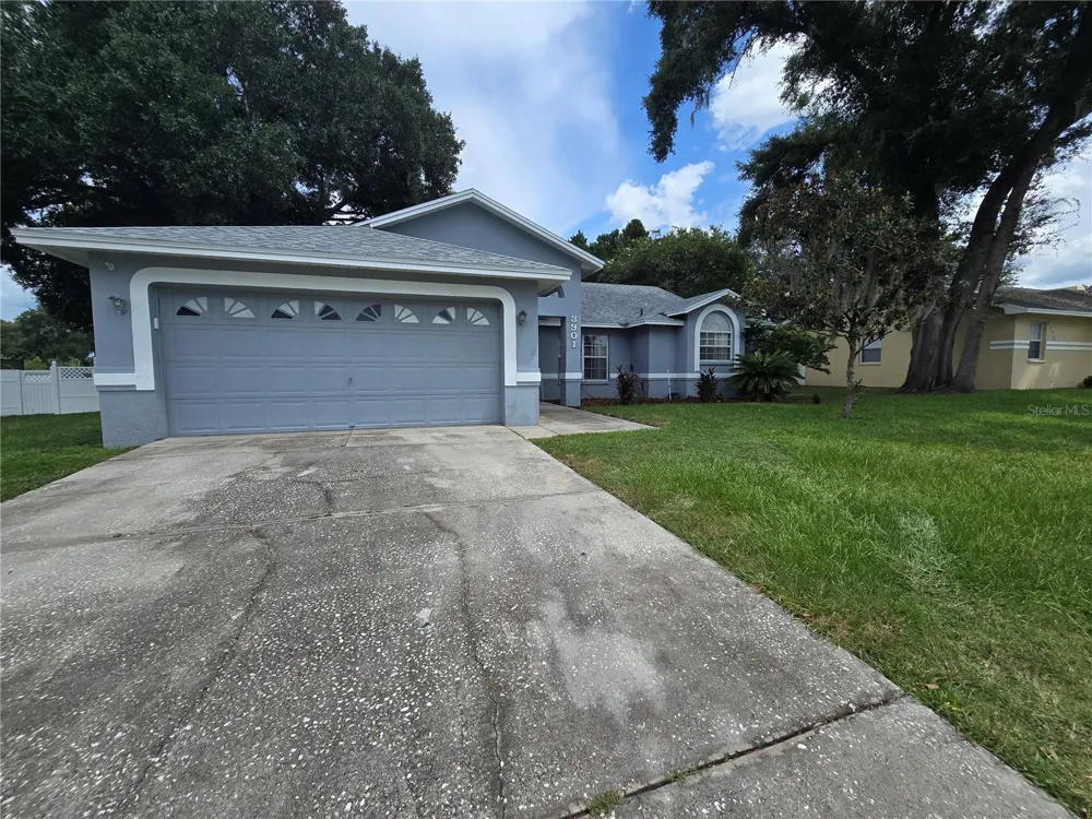 3901 LAUREL BRANCH COURT Lakeland, FL 33810