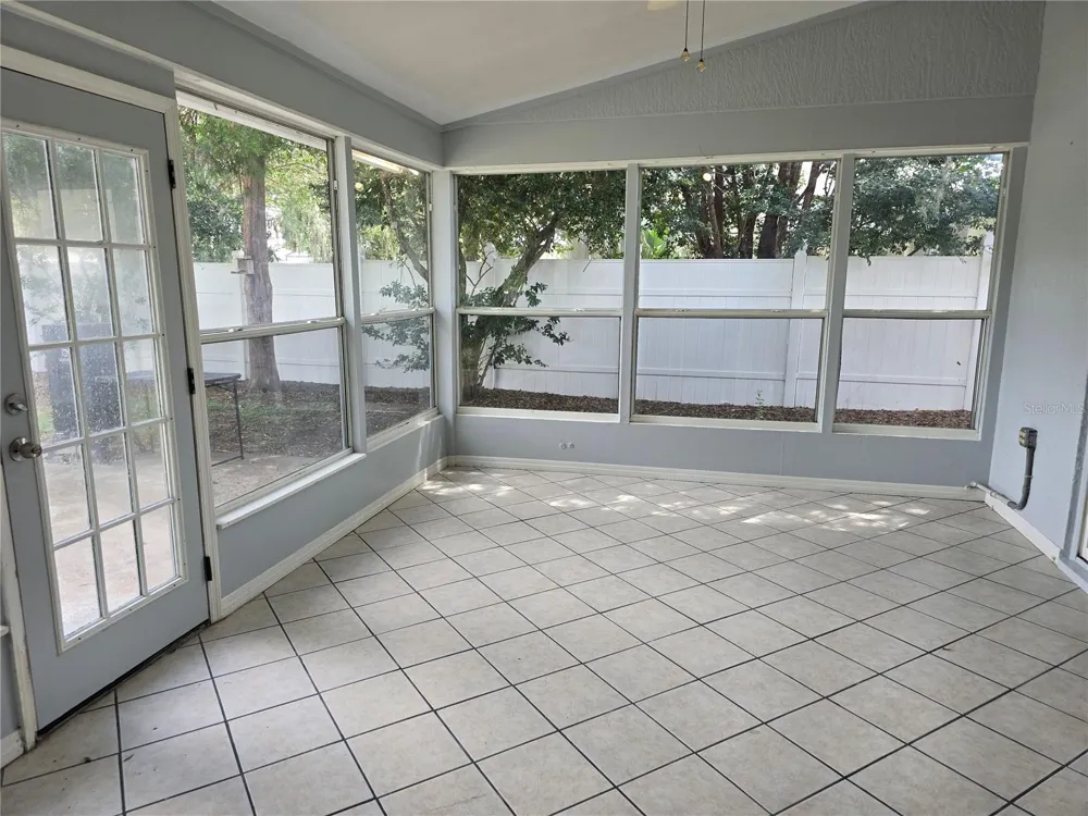 3901 LAUREL BRANCH COURT Lakeland, FL 33810