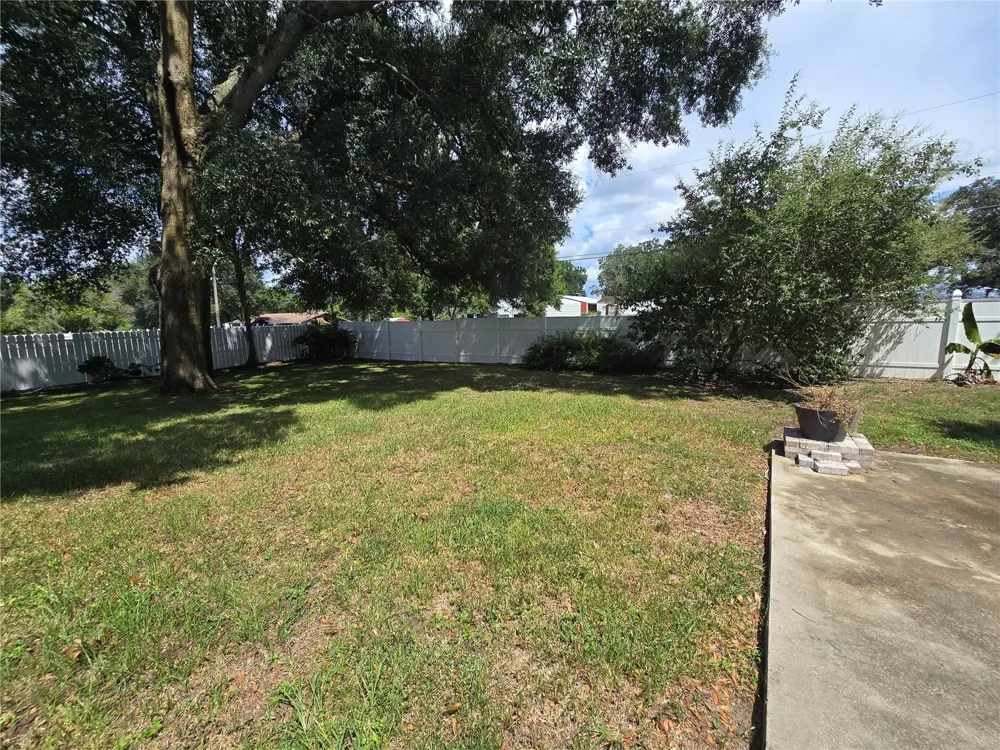 3901 LAUREL BRANCH COURT Lakeland, FL 33810