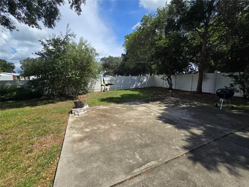 3901 LAUREL BRANCH COURT Lakeland, FL 33810