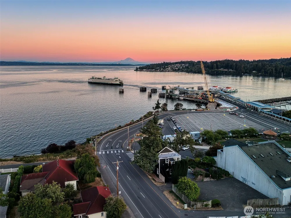 25931 Washington Boulevard NE Kingston, WA 98346