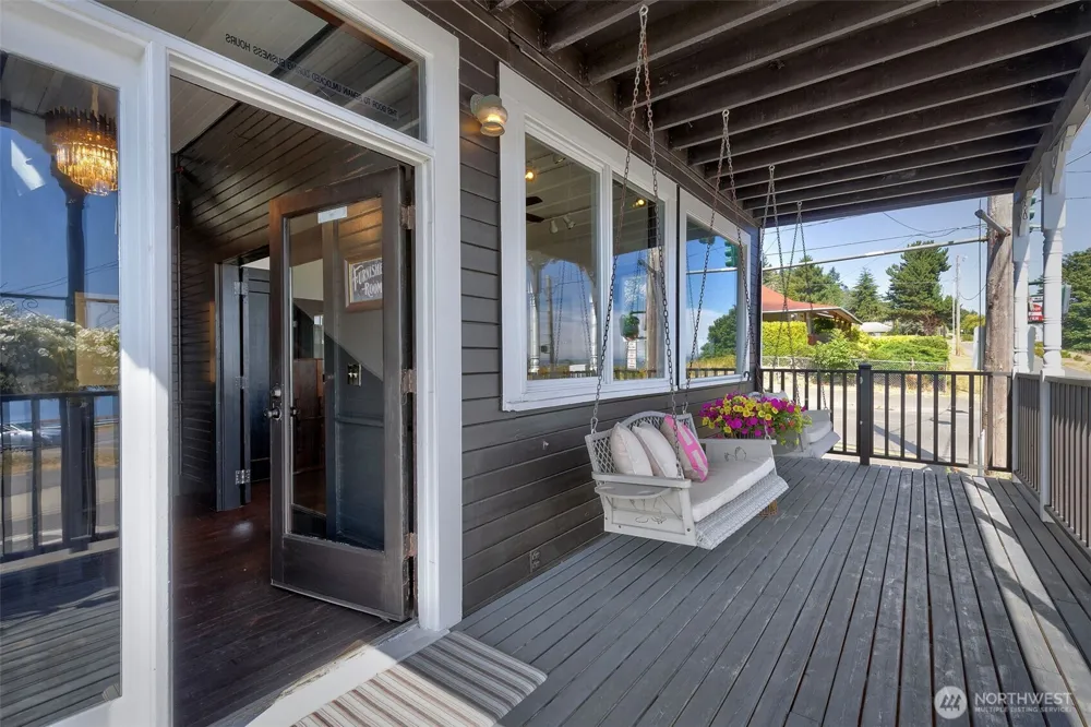 25931 Washington Boulevard NE Kingston, WA 98346