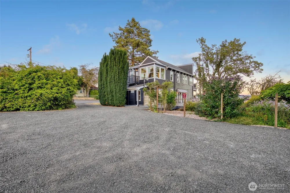 25931 Washington Boulevard NE Kingston, WA 98346