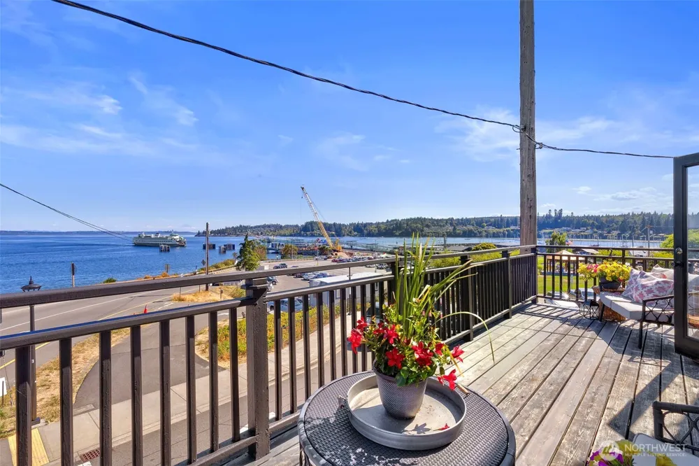 25931 Washington Boulevard NE Kingston, WA 98346