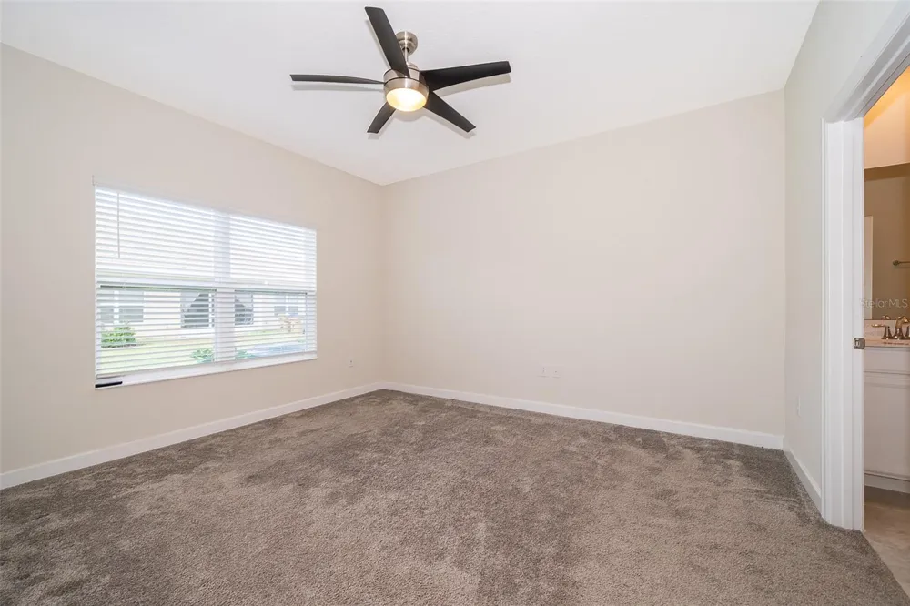 1173 TRAPPERS TRAIL LOOP Champions Gate, FL 33896