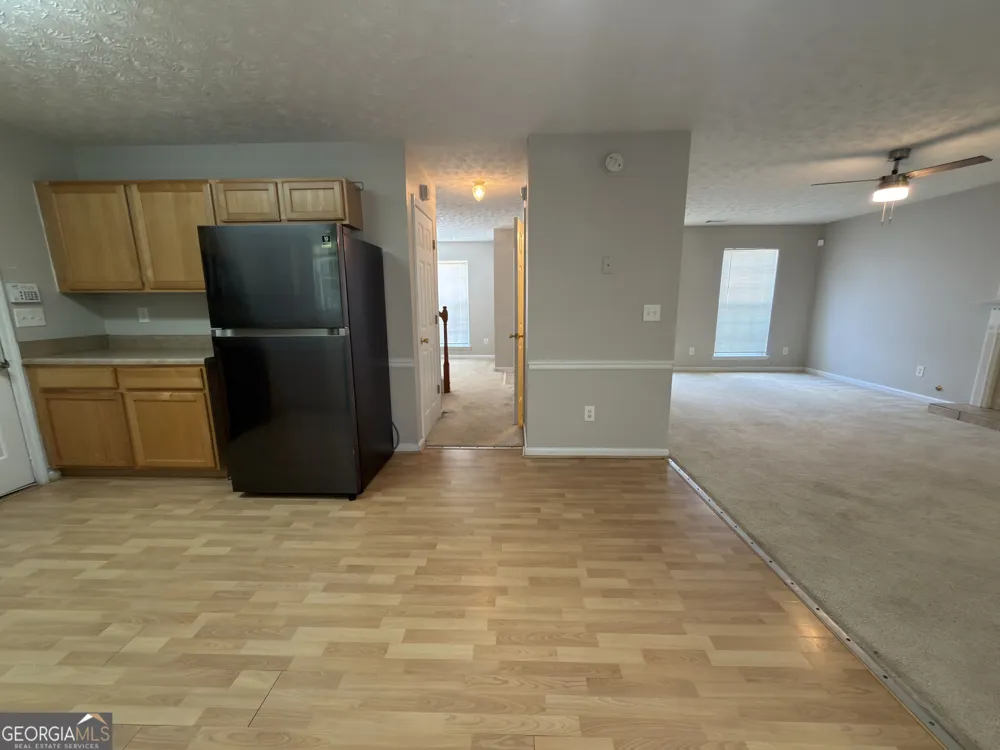4368 Gray Raptor CIR Snellville, GA 30039