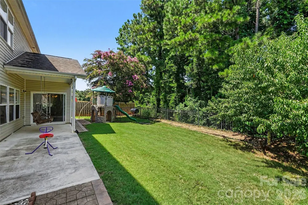 325 Mount Side Way Fort Mill, SC 29715