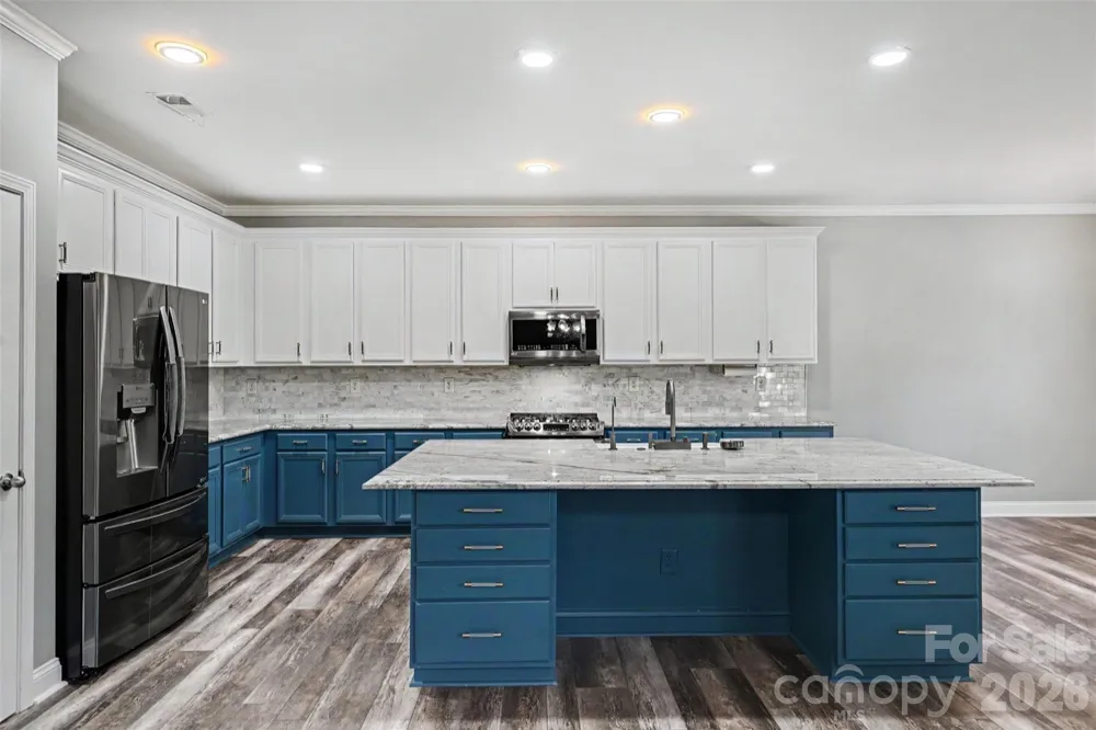 325 Mount Side Way Fort Mill, SC 29715