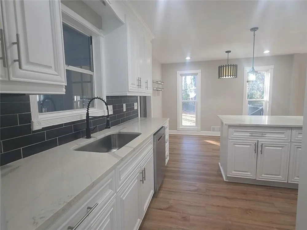 1483 Hidden Hills Parkway Stone Mountain, GA 30088