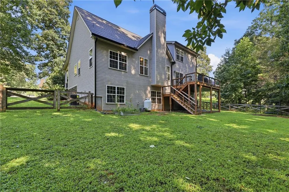 342 Stonington Drive Mount Airy, GA 30563