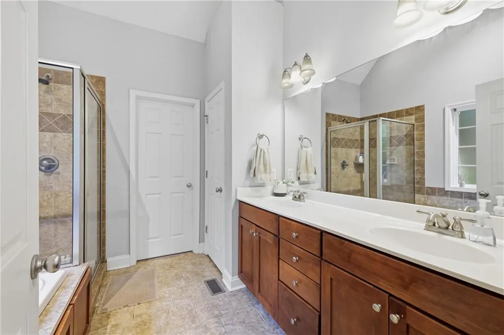 342 Stonington Drive Mount Airy, GA 30563