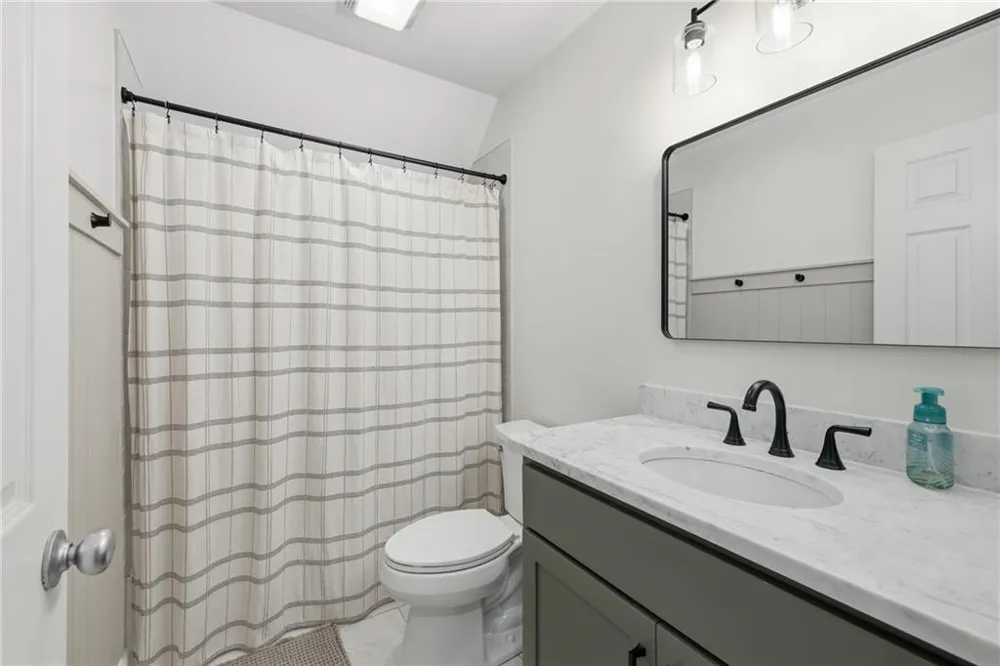 342 Stonington Drive Mount Airy, GA 30563
