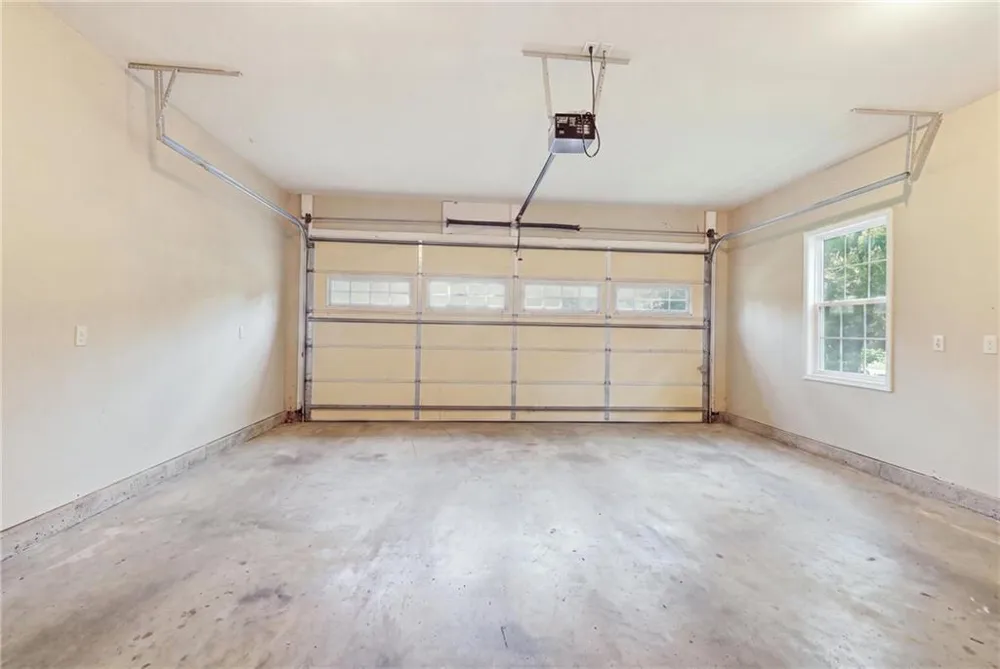 342 Stonington Drive Mount Airy, GA 30563