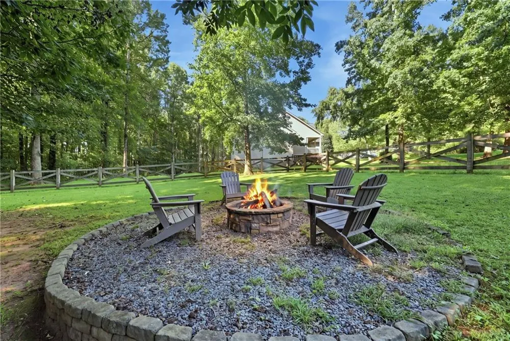 342 Stonington Drive Mount Airy, GA 30563