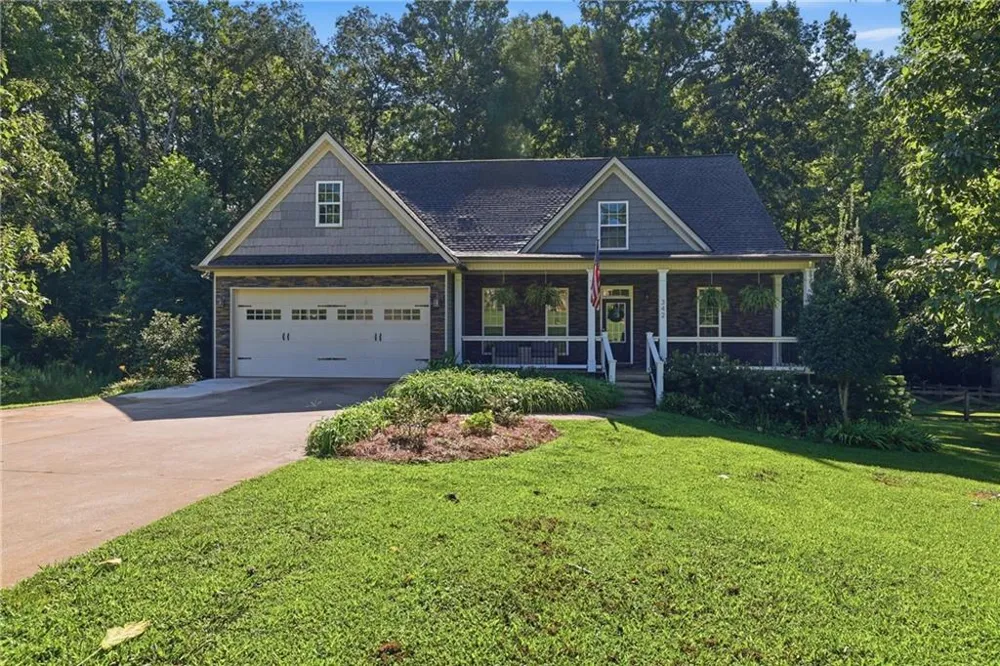 342 Stonington Drive Mount Airy, GA 30563