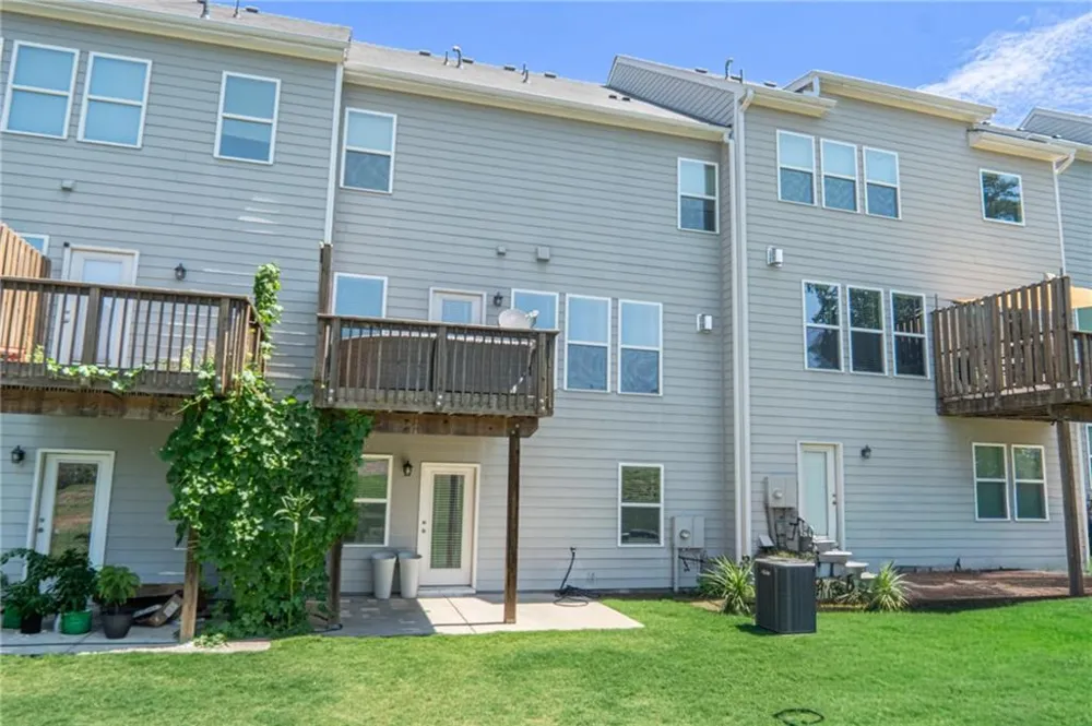 1302 Endicott Court Cumming, GA 30041