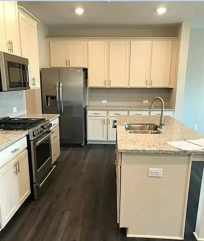 1302 Endicott Court Cumming, GA 30041