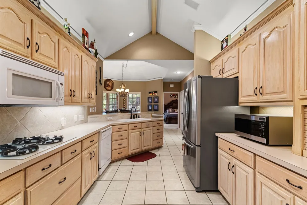 3621 Rock Creek Drive Tyler, TX 75707