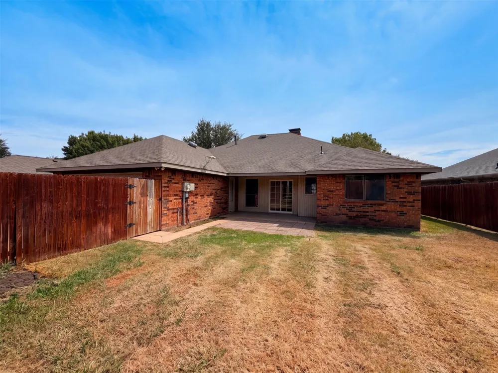 512 W Jefferson Street Wylie, TX 75098