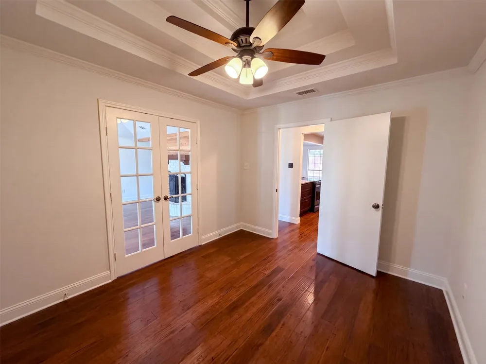 512 W Jefferson Street Wylie, TX 75098