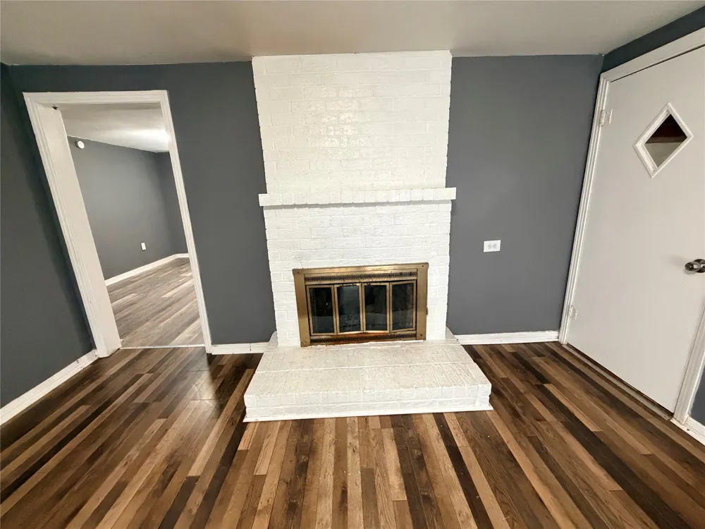 226 County Road 4244 Pittsburg, TX 75686