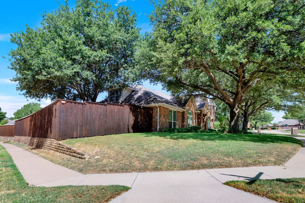 3217 Royal Melbourne Drive Plano, TX 75093