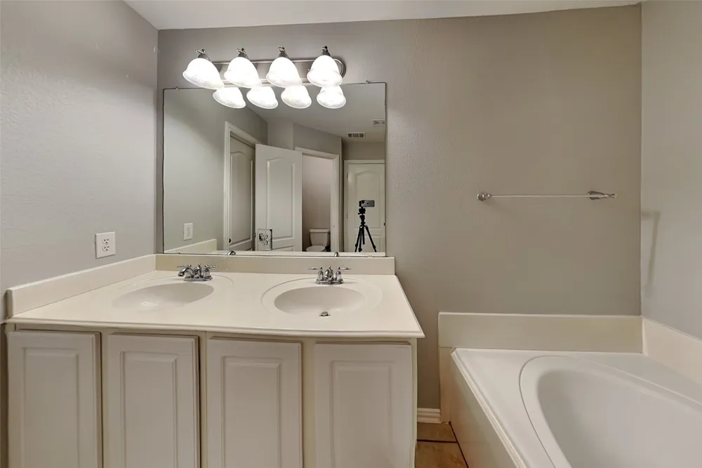 2713 Evening Mist Drive Little Elm, TX 75068