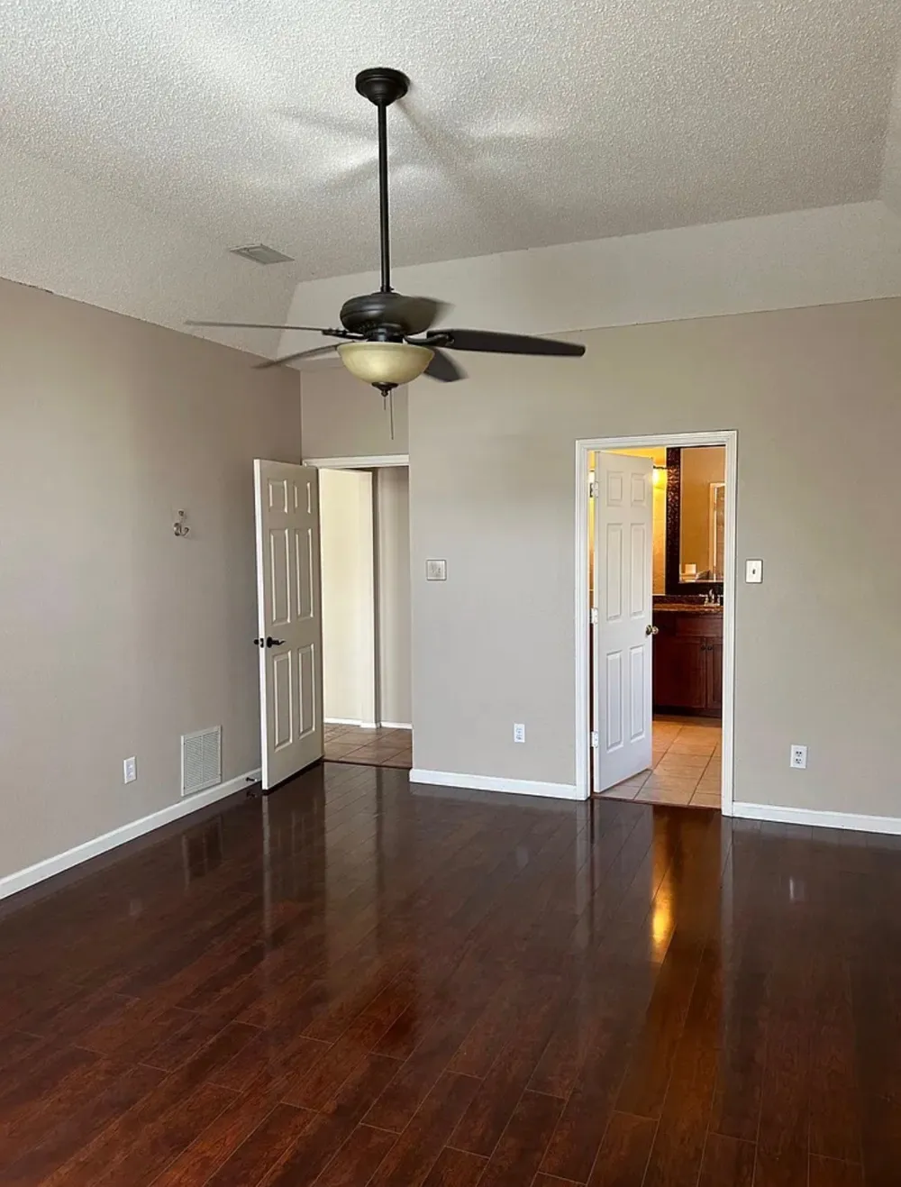 1606 Waterford Drive Lewisville, TX 75077