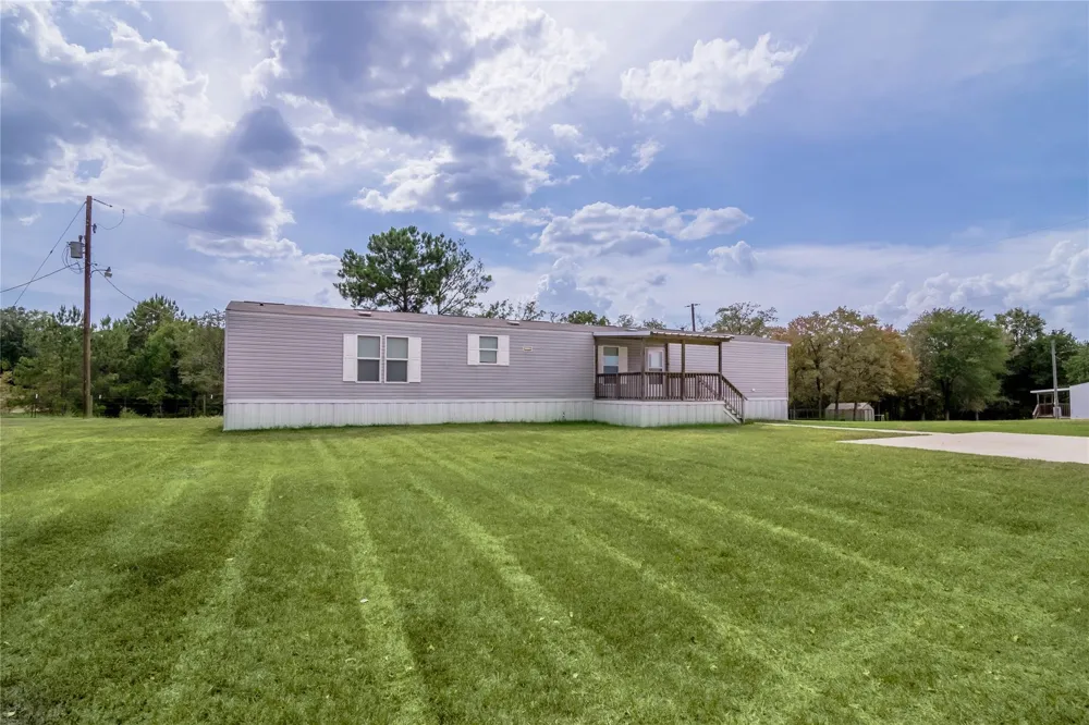 37 Riverside Lane #B Huntsville, TX 77320