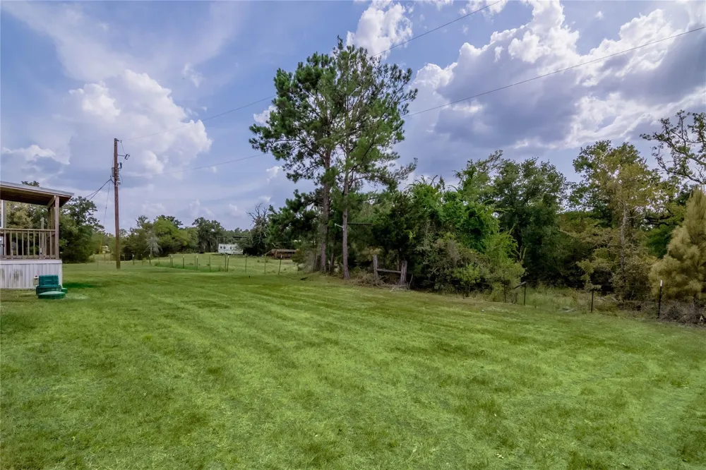 37 Riverside Lane #B Huntsville, TX 77320